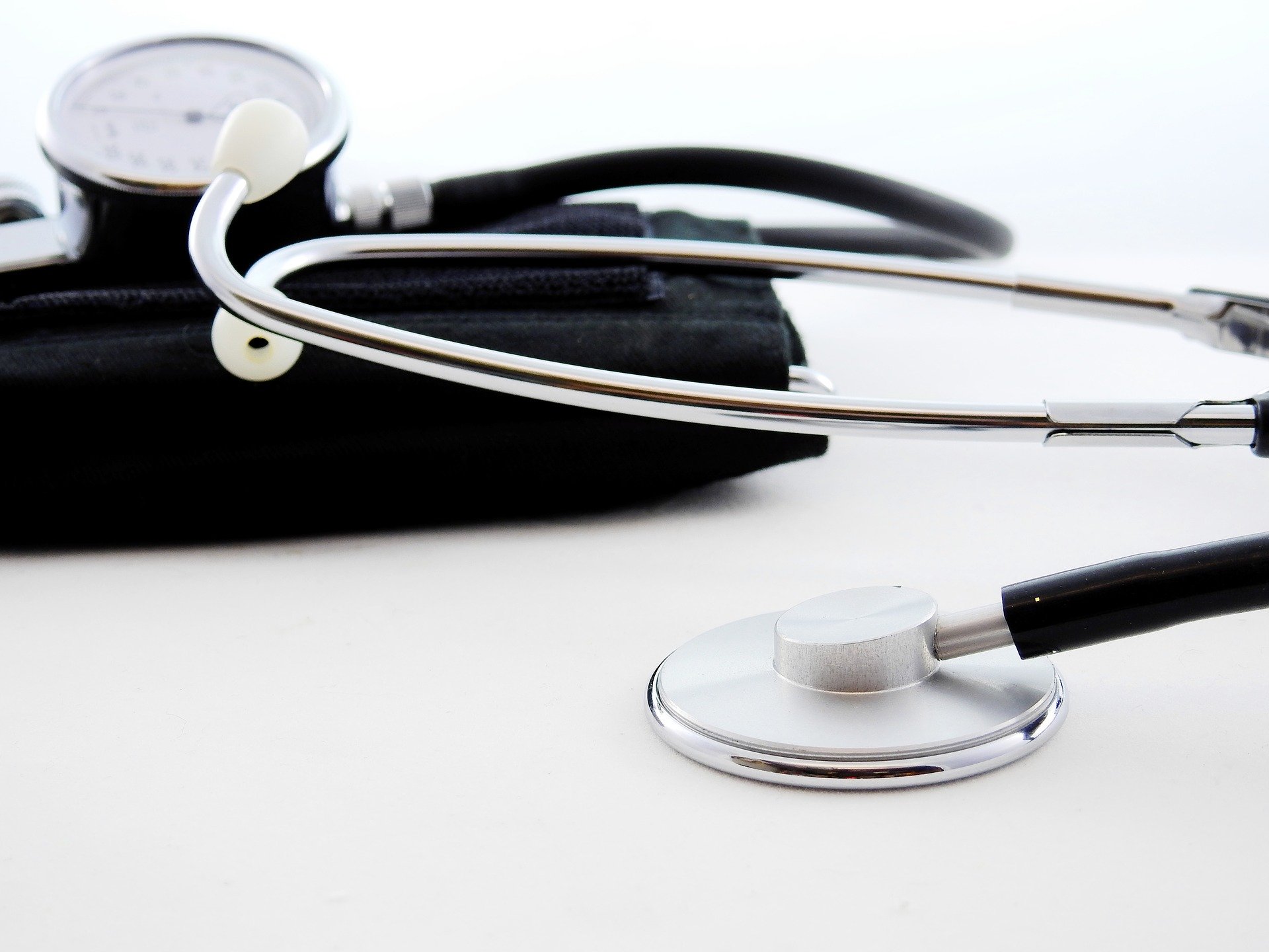 stethoscope-1584223_1920-pixabay