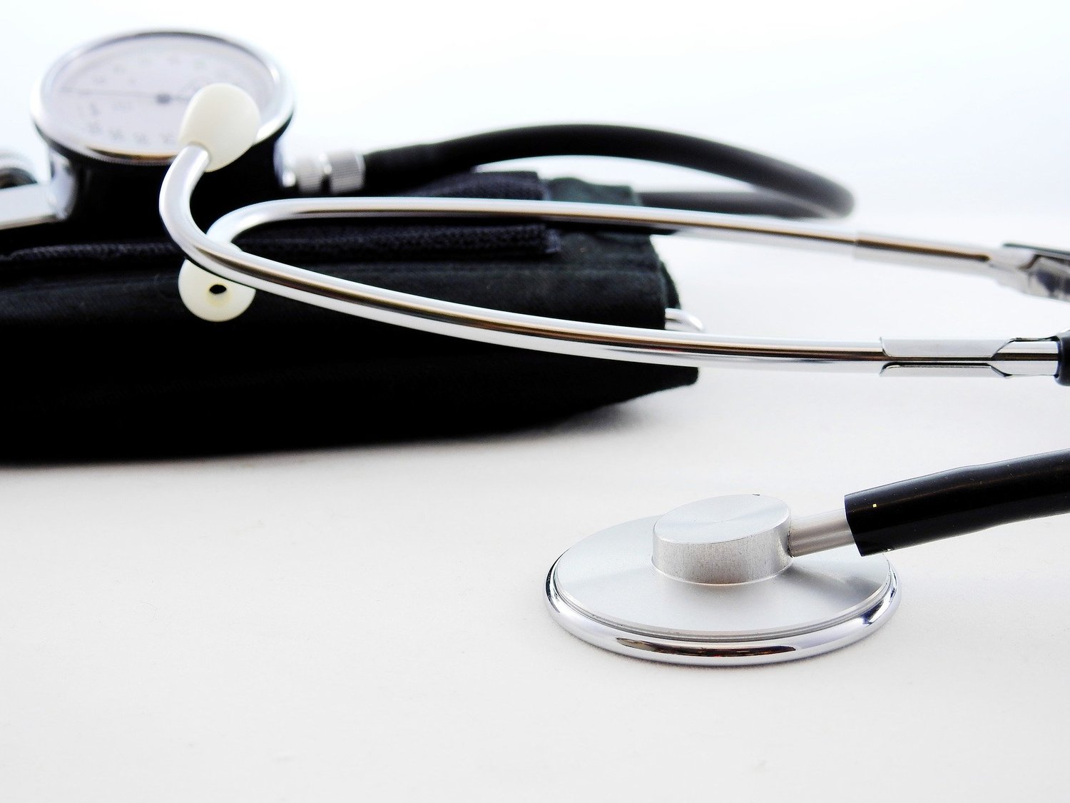 stethoscope-1584223_1920-pixabay